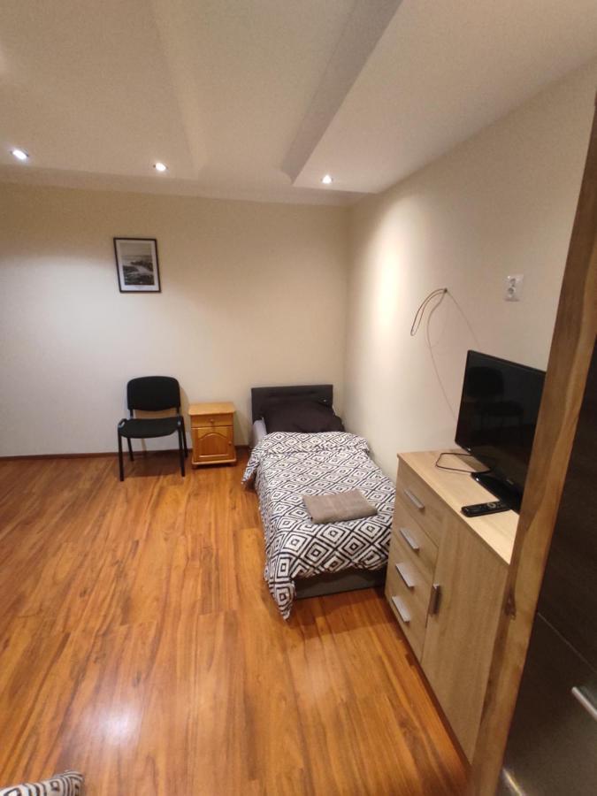 Apartamento Sloneczne Pokoje Gliwice Exterior foto
